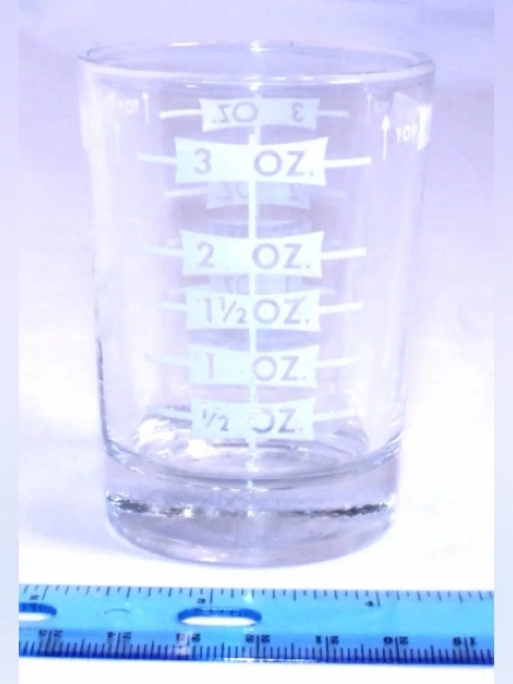 Clear Professional Measuring Glass - 4 oz - Libbey